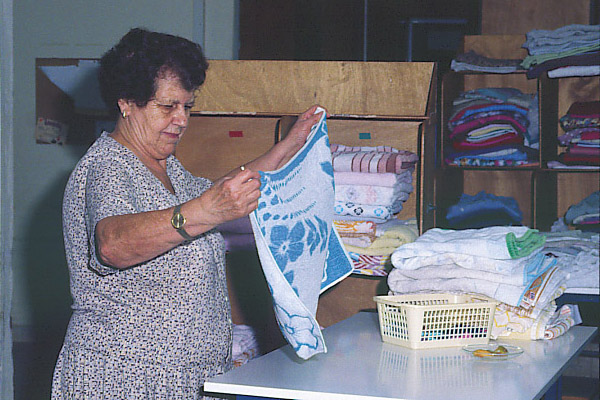 קובץ:Machsan Malka.jpg