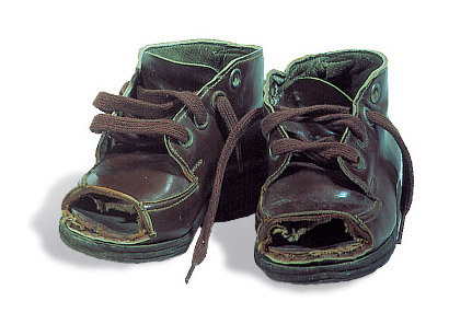 קובץ:Naalaim Kzuzot.jpg