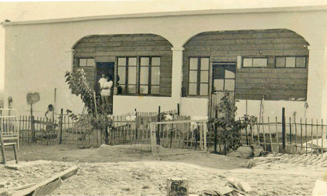 קובץ:Beit Omanim.jpg