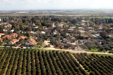 בארי מכיוון מערב, החוחובה ושכונת הזיתים, פברואר 2012