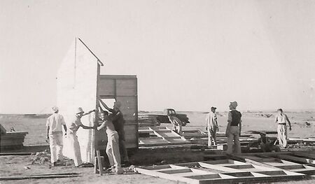 הקמת הצריף הראשון בנחביר במוצאי כיפור תש"ז