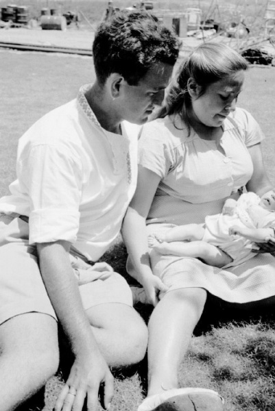 קובץ:Hulza Rusit.jpg